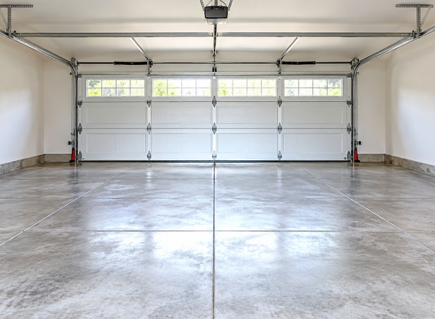 Smooth, level concrete garage floor